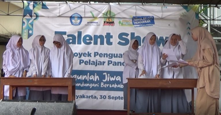 Read more about the article Talent Show SMAIT Abu Bakar Yogyakarta Pecah, Siswa dan Siswi Unjuk Gigi Tunjukan Bakat Masing-masing