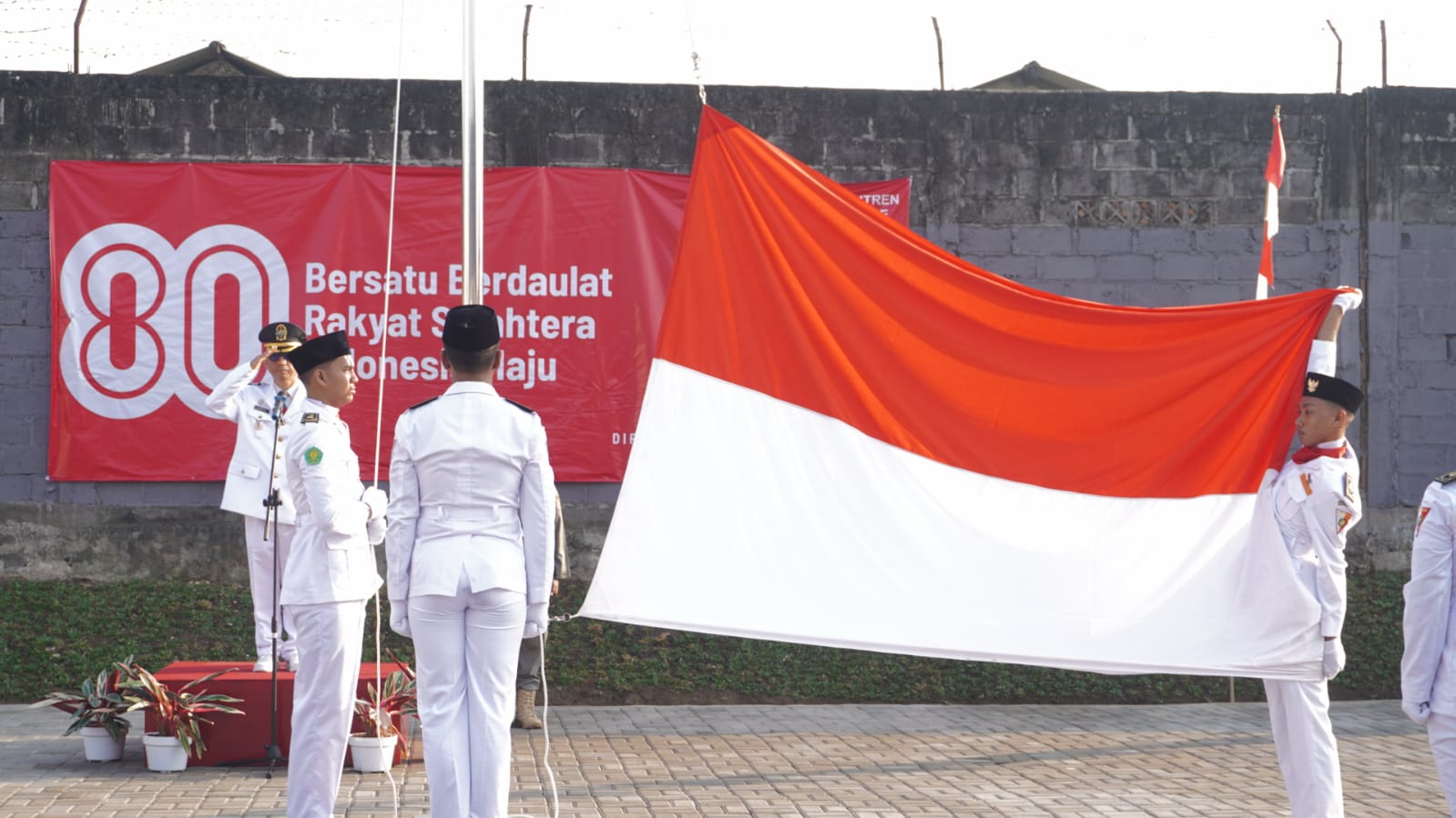 You are currently viewing HUT RI KE 80 :  Kolaborasi , Sinergi SMA IT Abu Bakar dan Kemantren Kotagede