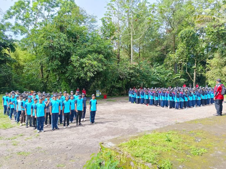 Read more about the article Together We Can: Tangguh, Tangkas, Teguh, dan Disiplin